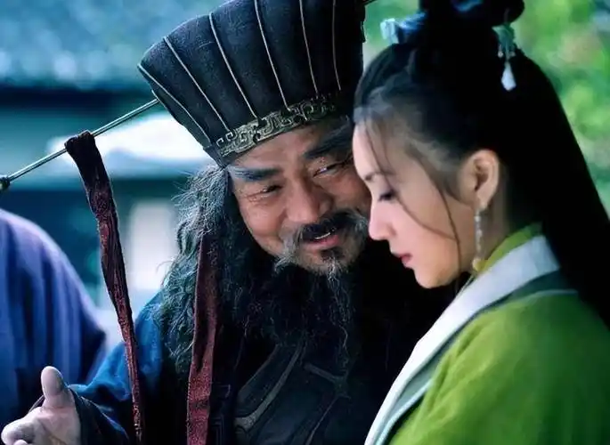 《关大王月下斩貂蝉》,《三国志大全》戏文中《关羽斩貂蝉》,《夜读