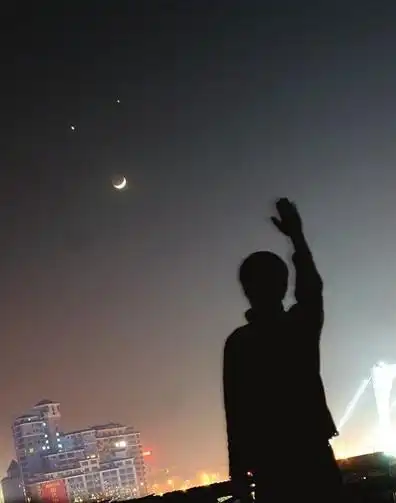 每每的告别 常常的不舍 总在你挥手后的离去时