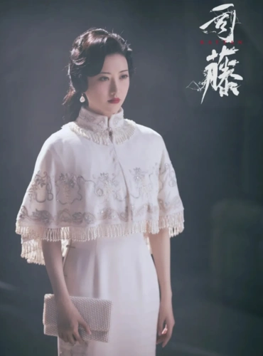 景甜司藤6套旗袍造型惊艳万分