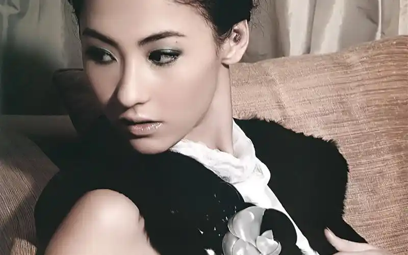 美女明星张柏芝