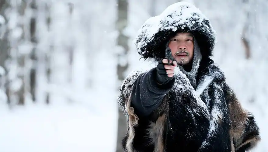 悬崖之上最大输家出场不到几分钟台词都没几句就领盒饭了