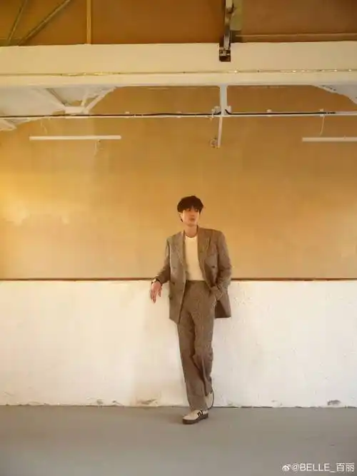 belle star##百丽品牌代言人张若昀##鸣龙少年##明星同款