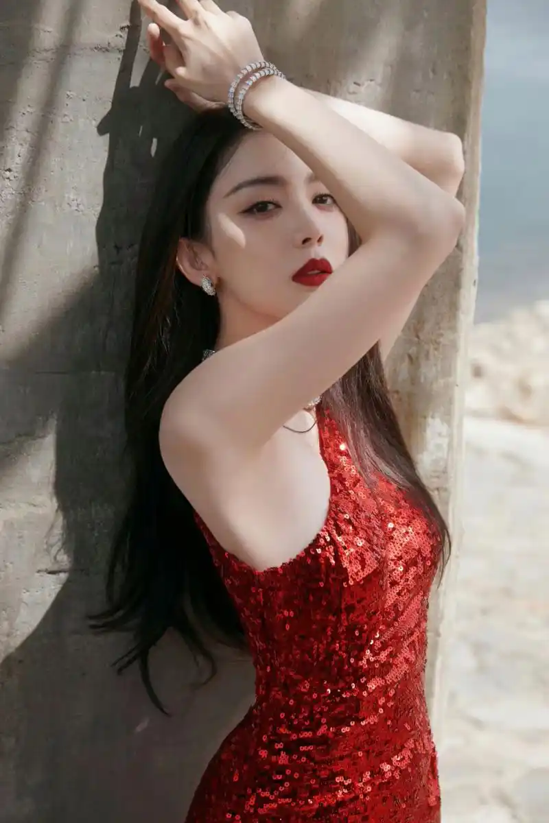 古力娜扎# 清纯妩媚,风姿绰约,香艳迷人