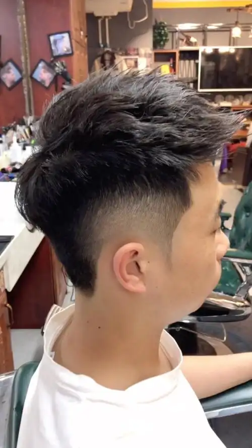 阳光帅气的小飞机头,夜店撩妹必备发型