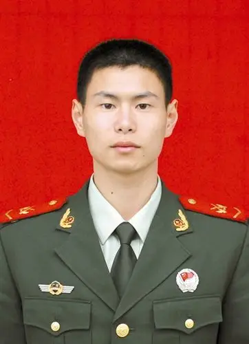 洪水中的生命壮歌 ——追记武警河源市支队四中队原副班长葛晓威 本报