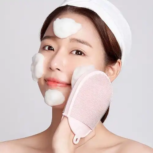 甜美粉硅胶洗脸刷软毛手动面部身体通用深层清洁毛孔告别黑头