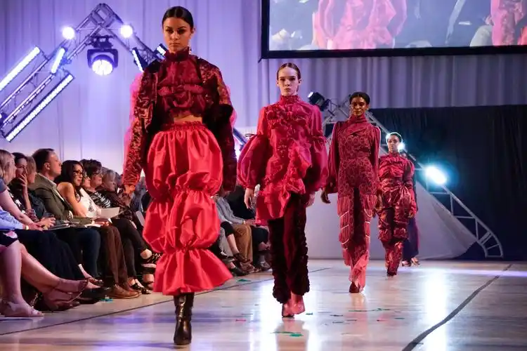辛辛那提大学daap学院时装秀