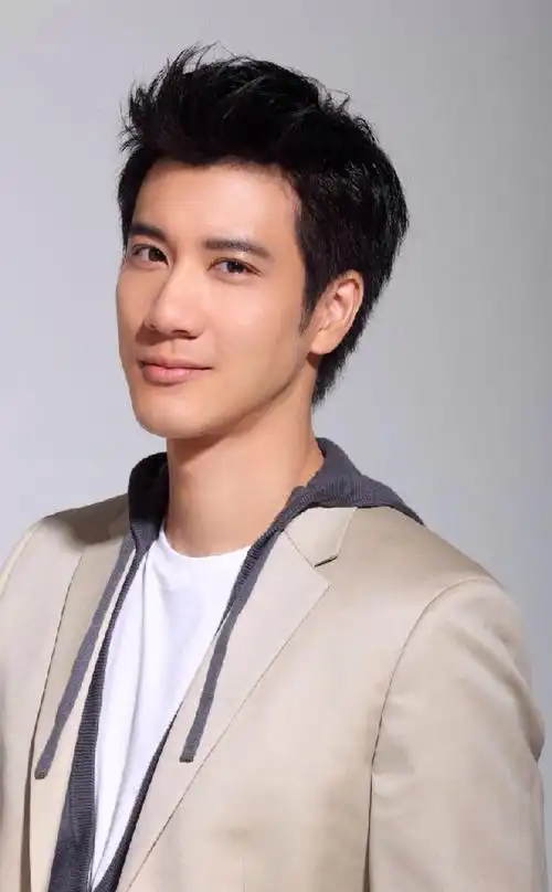 王力宏婚姻惊现第三者?"小三"微博表明真相