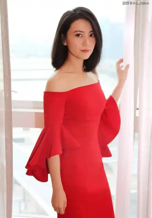 "国民女神" 高圆圆:情路坎坷,演技 "封神",背后藏着啥?