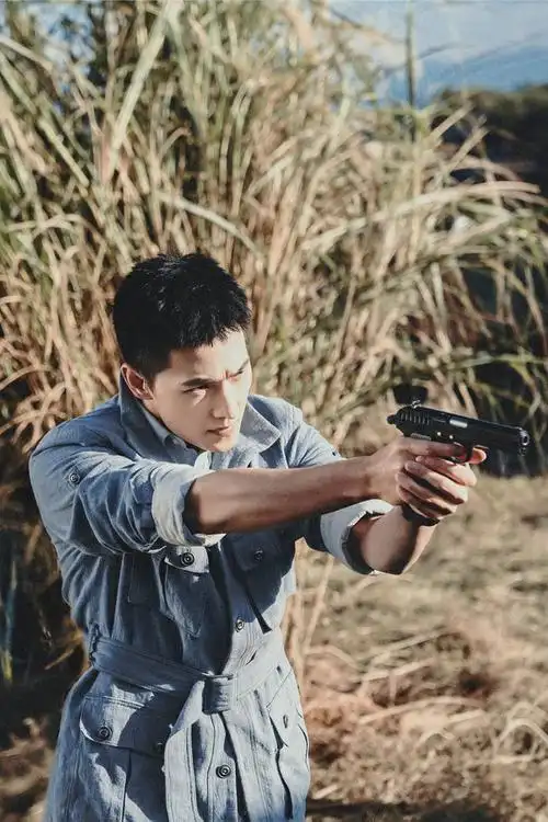 杨洋雷震宇图片