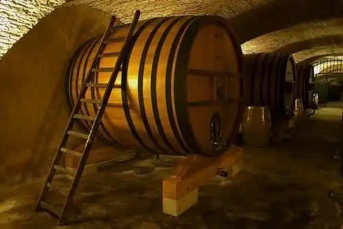 微醺普罗旺斯:满是化不开的惆怅