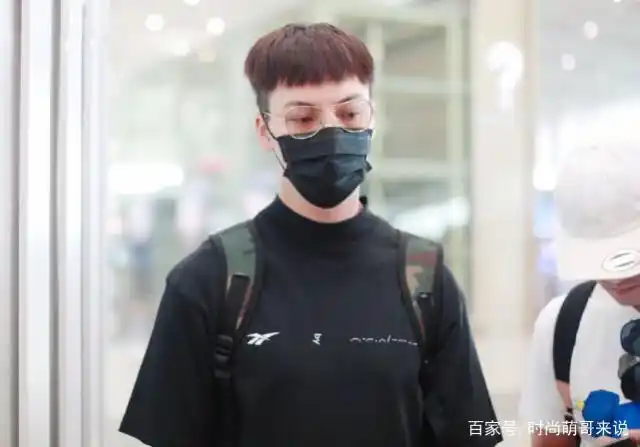 陈伟霆又剪头发,剪成锅盖头好清爽,男生夏季的发型模板!