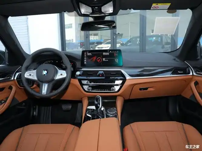 宝马5系530i实拍外观内饰详细展示声浪响起霸气开始