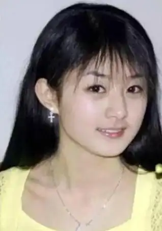 赵丽颖早年照片曝光,一样很可爱!