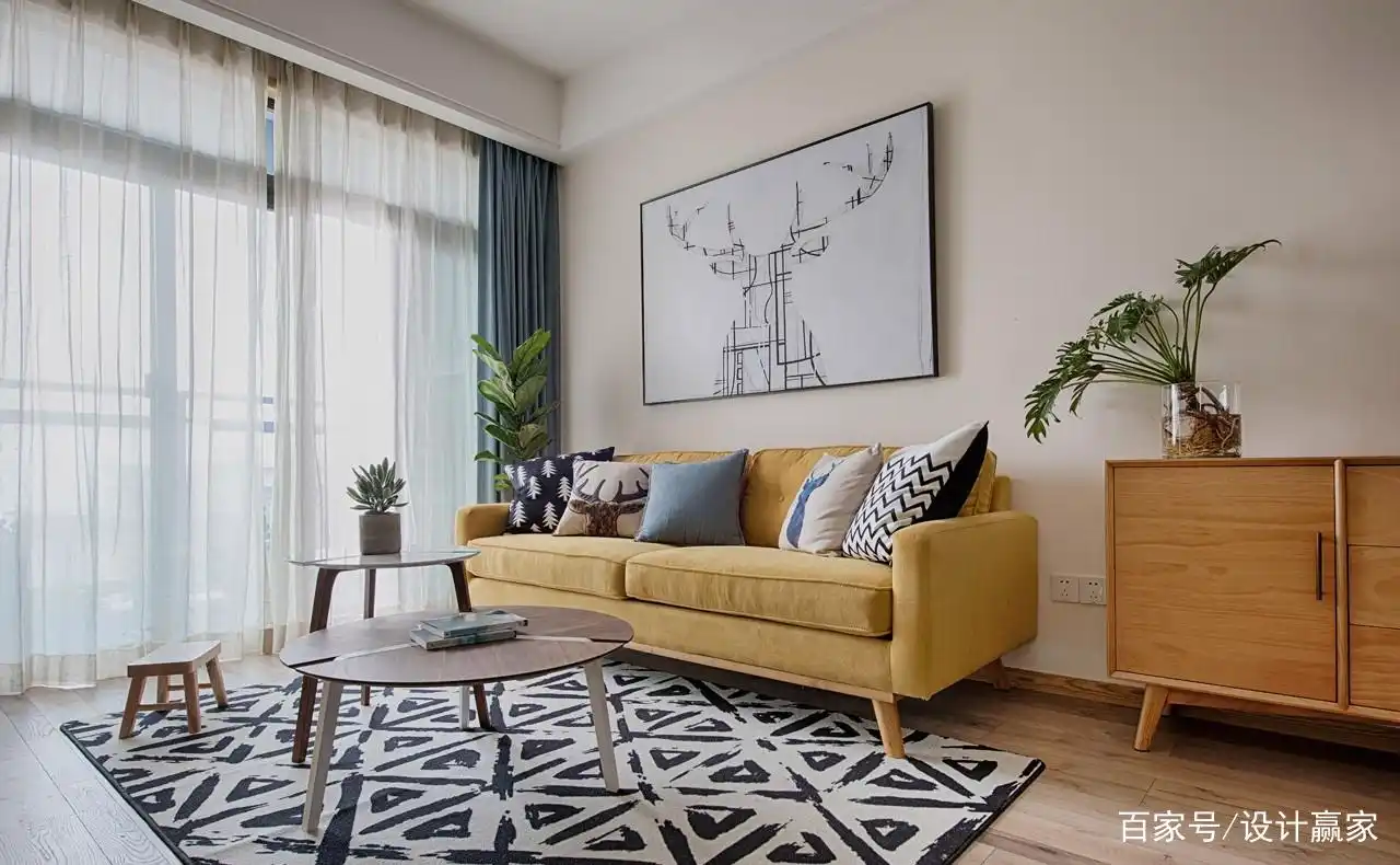 60平米小两居,业主人生中的第一套房,果断采用北欧风,清新淡雅