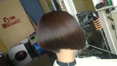 剪bob头,后面头发要推掉吗