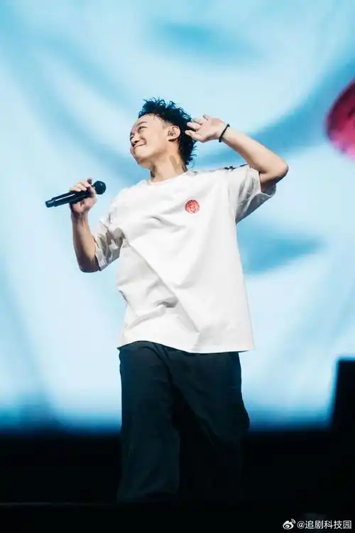 陈奕迅佛山演唱会预售秒售罄