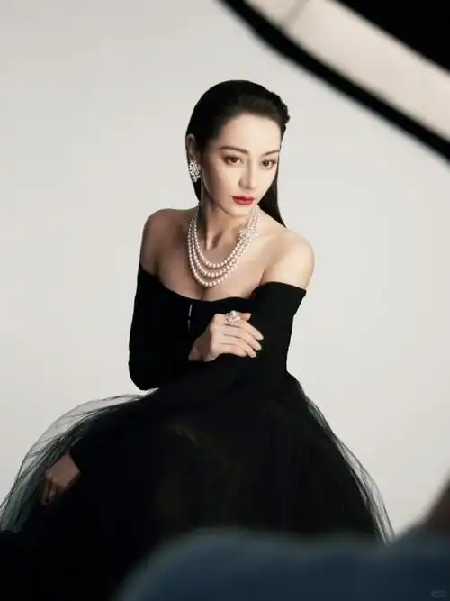 🔥迪丽热巴|最新物料🔥珍珠美人高贵优雅