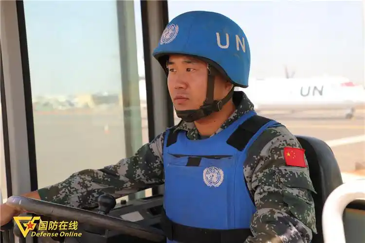 走近维和的中国蓝盔官兵