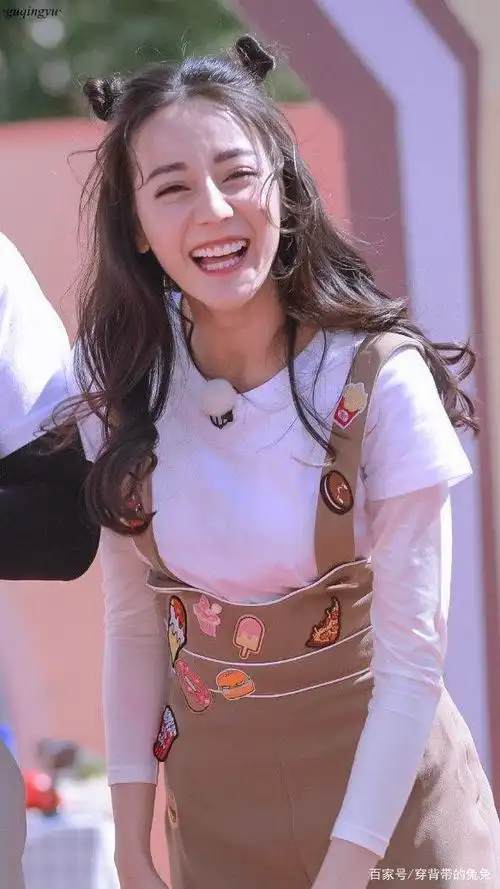 有治愈功能的微笑迪丽热巴