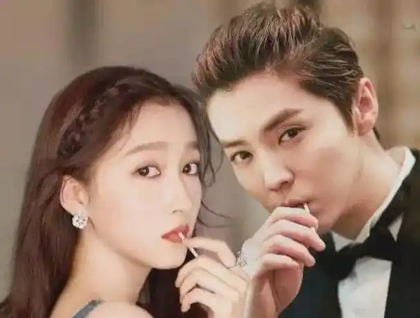 鹿晗关晓彤 领证