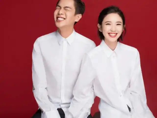 明星结婚证件照:本以为是件正经事,结果唐艺昕张若昀与众不同!