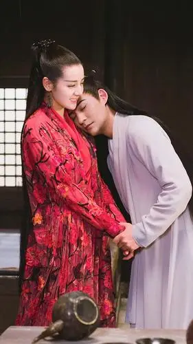 宠你就要宠上天,上海环球港双塔超酷表白周渝民和迪丽热巴