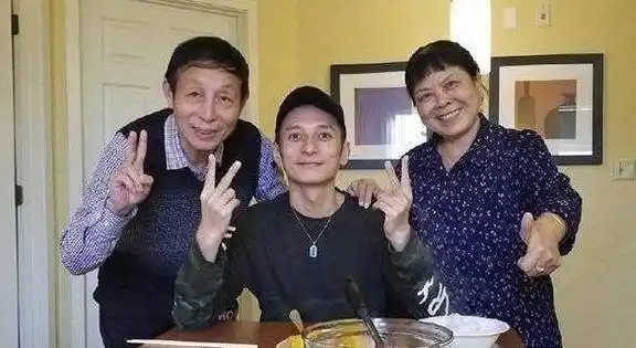 拜见婆婆大人,饭局上婆婆的一个举止,最后成了分手饭_玄彬_时候_父母