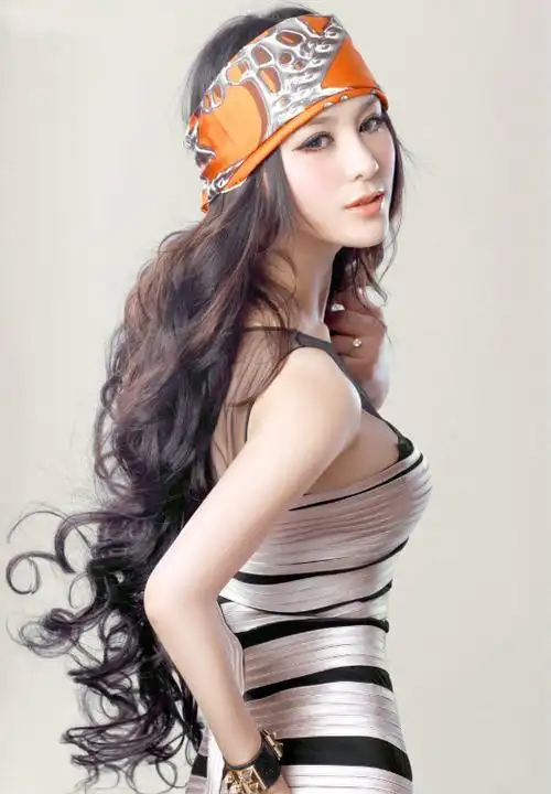 性感美人任丽萌