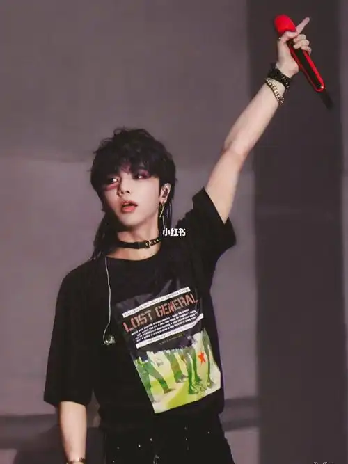 148长发组集体飞升是时候了解一下了_华晨宇_长发_娱乐_明星娱乐资讯