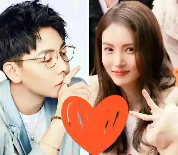 董又霖是成龙的侄子,1995年出生,比金晨小5岁