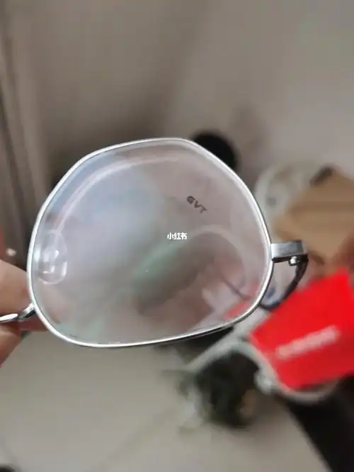 镜片雾显gvt是什么镜片