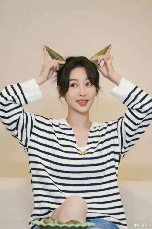 杨紫为王宝强新片打call##杨紫为八角笼中打call