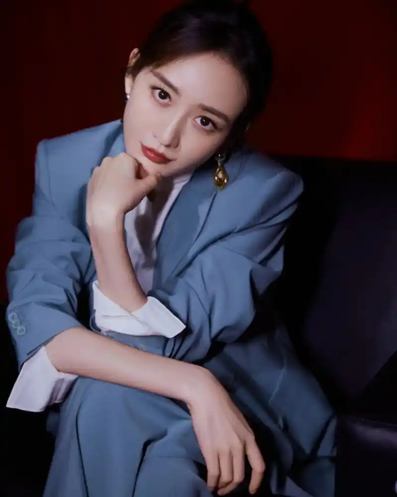 王鸥跟男朋友说只要他愿意现在领证,就可以不再追究他的出轨行为,这是