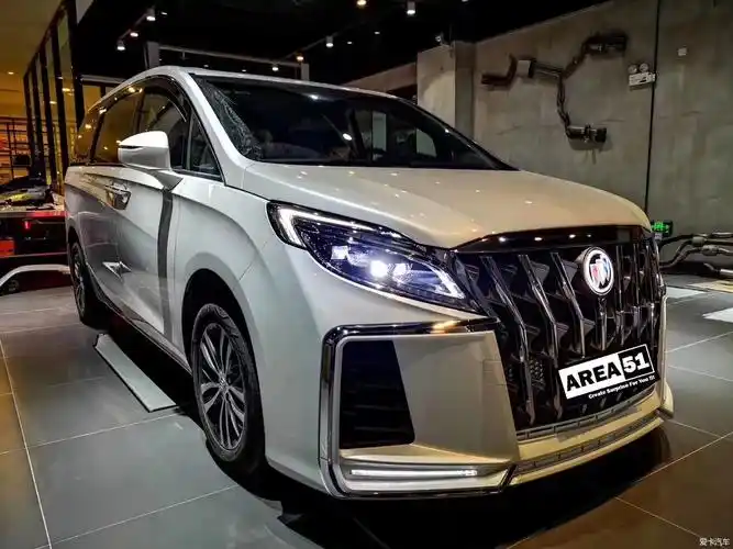 别克gl8es升级改装凌酷款大包围前杠后杠前唇后唇中网