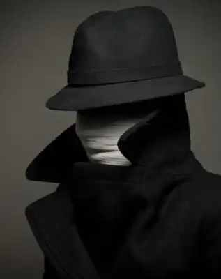 骗子冒充警察设连环计 女富商被骗2700万