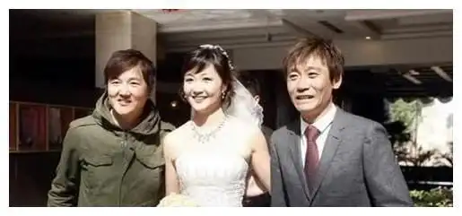 "中国第一前锋" 高峰,那英为他未婚生子献10年青春,今怎样了