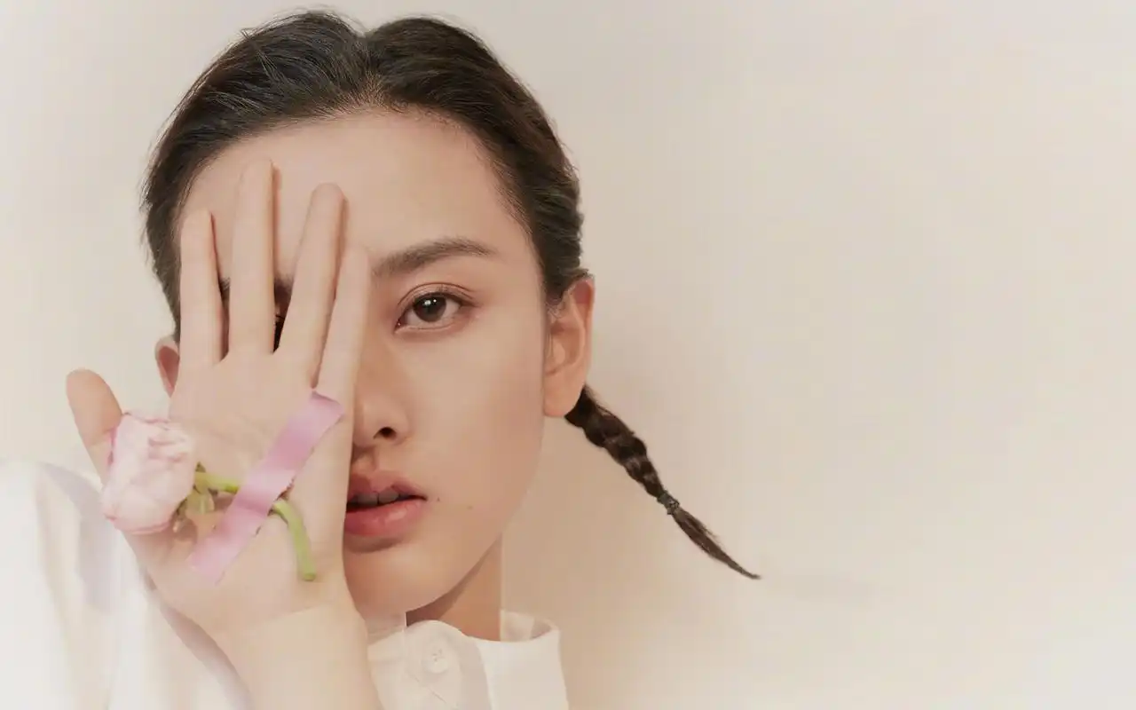 宋祖儿时尚芭莎写真图片桌面电脑壁纸