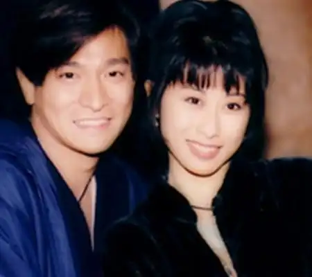 【图】刘德华叶倩文一起走过的日子合唱 旋律动人风靡全球