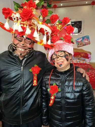 回老家参加婚礼