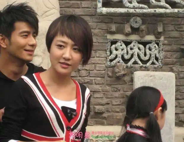 左岩老公是谁 左岩结婚了吗