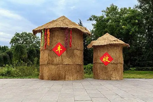 中国山西省永济市鹳雀楼景区粮仓