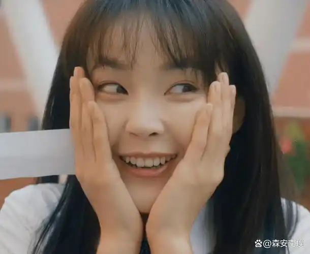 张佳宁和谭松韵一样,都有一种干净的气