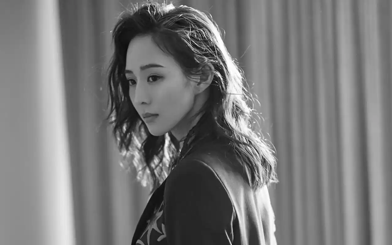 张钧甯成熟性感高清桌面壁纸