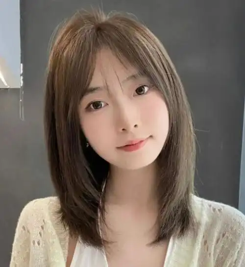 女生中长发怎么剪 高层次中长发灵动俏皮_时尚发型 - 美发站