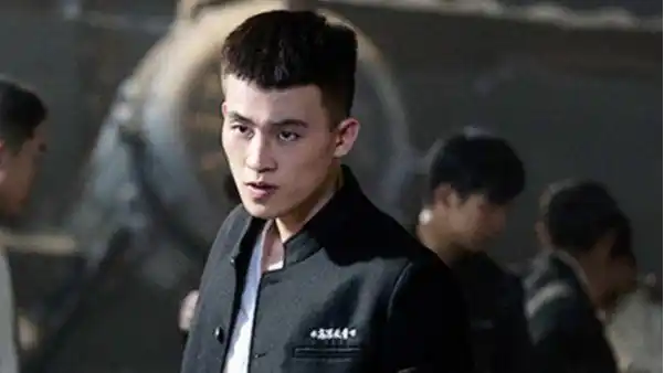 欧豪影视作品盘点,从歌手转型演员,曾为拍戏险遇溺水危险