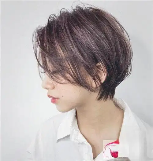 定位烫很多女明星剪了超短发都选择的定位烫发型,让你的时尚值,帅气值