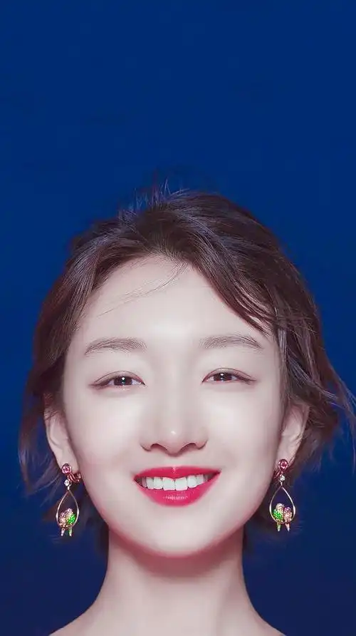 割了双眼皮像变了个人?看看这几位明星的双眼皮,整得非常成功