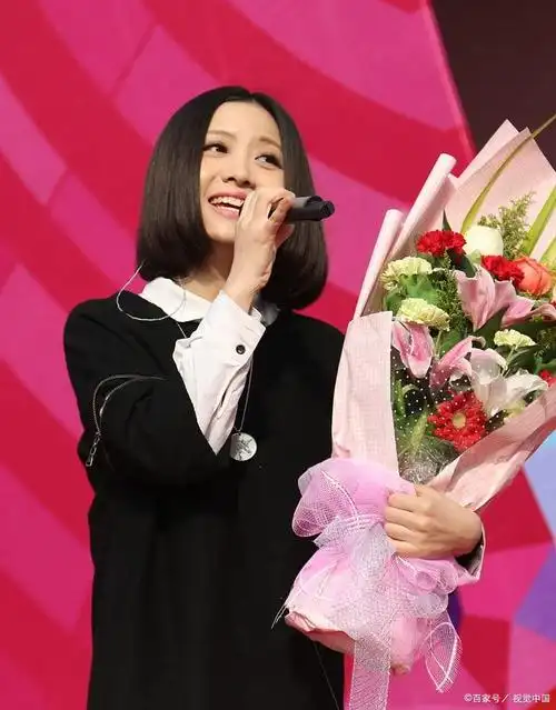 那英曾拒绝颁奖给刀郎,现在反被刀郎新歌《罗刹海市》狂轰