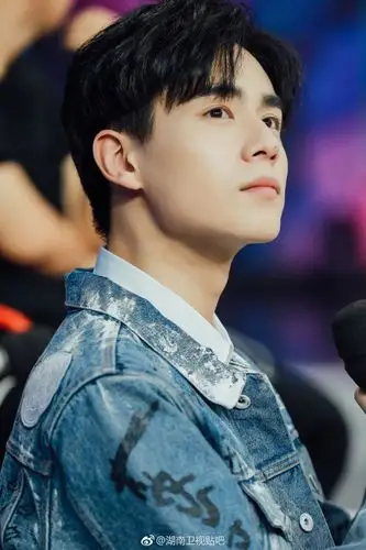 [胡一天][分享]171222 《快本》未播物料先行 胡老师小表情可爱值上天